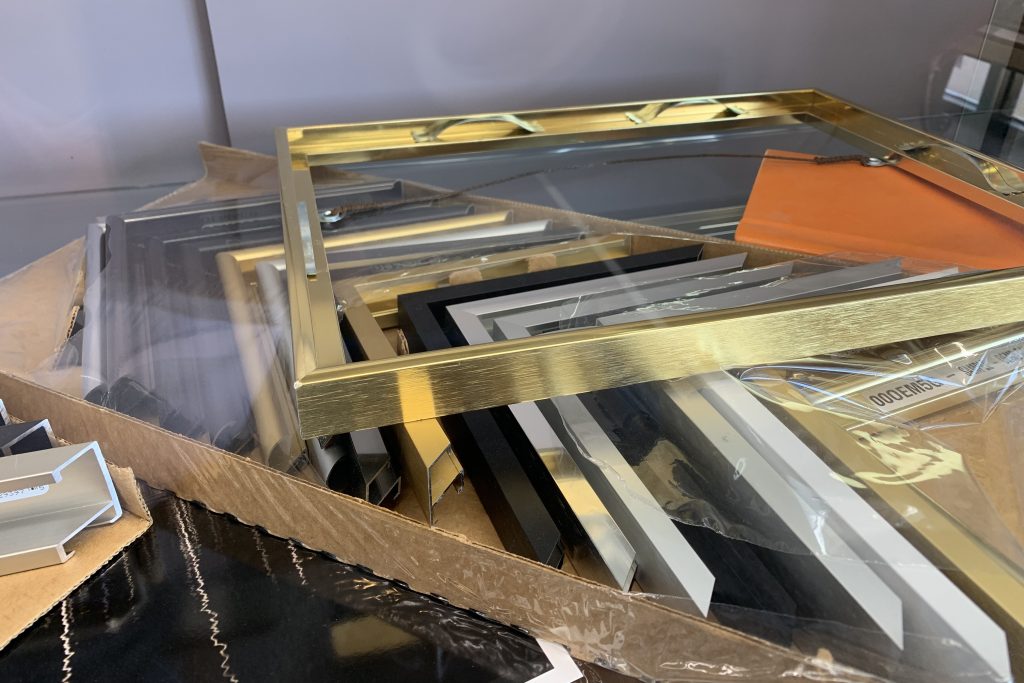 Metal frame sample corner 2